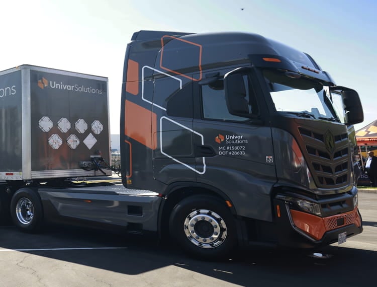 A large Univar branded etruck parked outside.